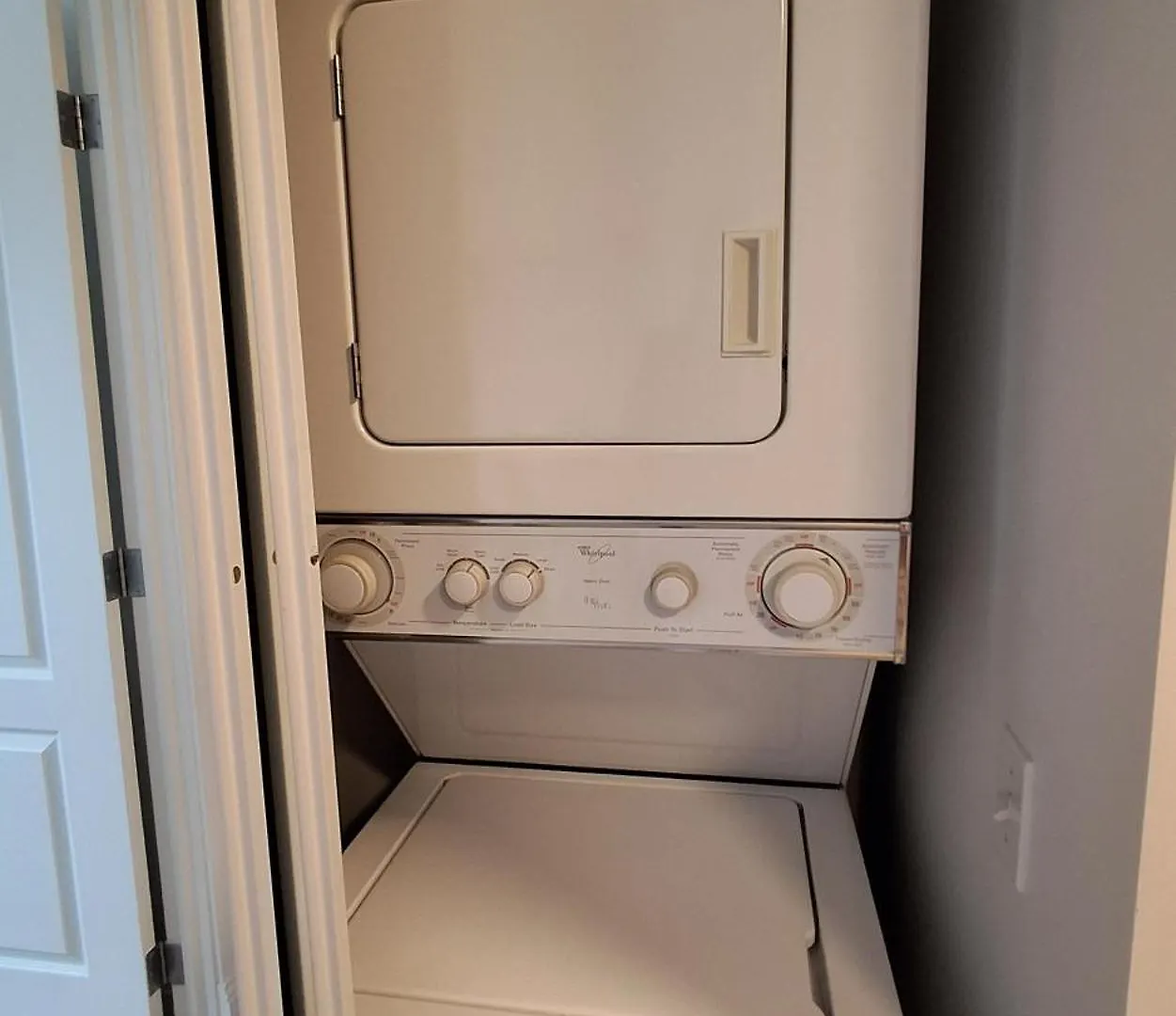 Chic Apt Near Stampede Calgary
